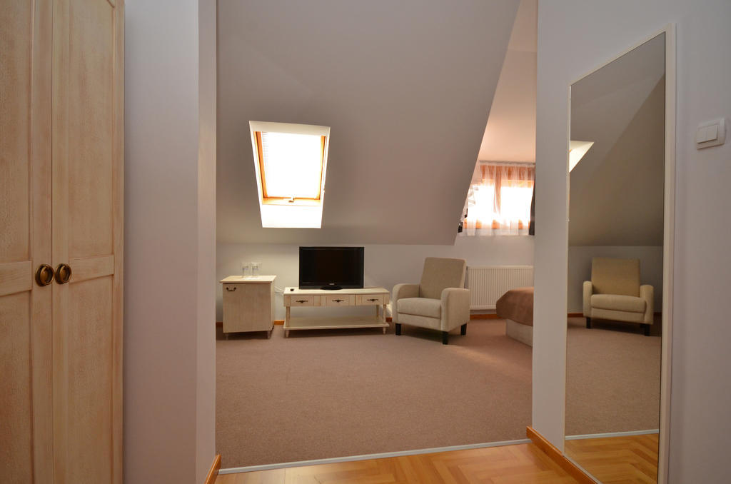 Art Garni Hotel Kanjiza Room photo